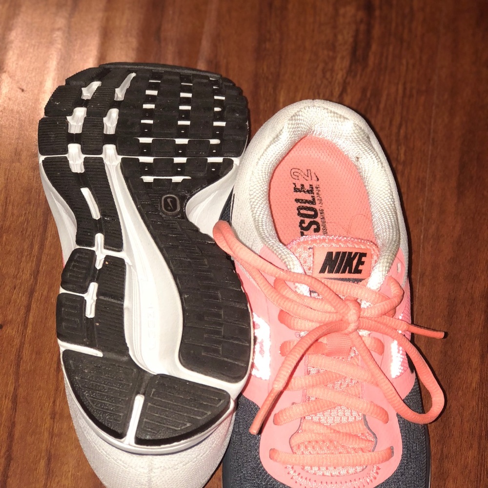 Nike Air Pegasus+ 30 women’s running shoes